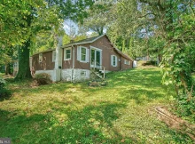 Charming Bungalow in Carroll Township: A Piece of History Awaits $70,900