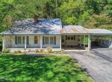 Charming 1937 Farmhouse for Sale in Rogersville, Tennessee