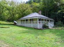 Charming Historic Home on 29 Unrestricted Acres – A True Country Escape!