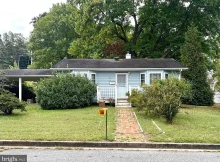 ONLINE REAL ESTATE AUCTION: Your Chance to Own a Home in North East, Maryland! Est. $30,000