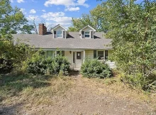 Secluded Cape Cod Charm: Expansive Property in Janesville $135,680