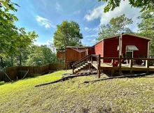 Charming Secluded Retreat with Bull Shoals Lake Access!