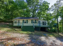 Riverfront Retreat: Your Susquehanna Getaway $99,000